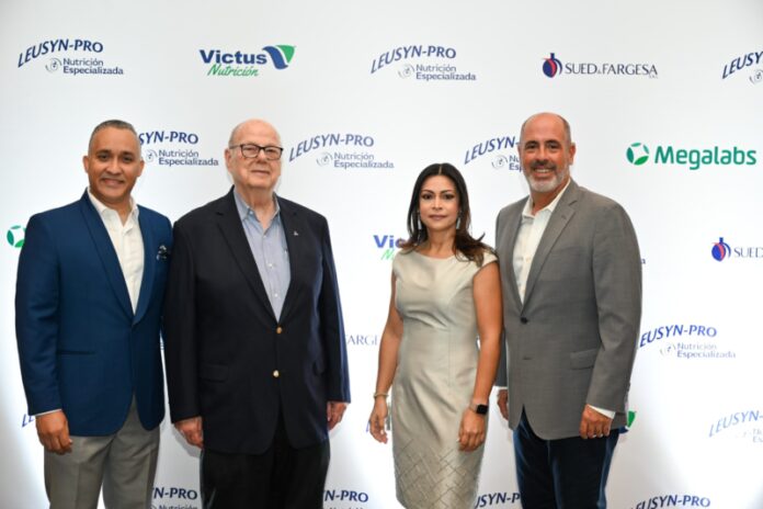 Foto principal 1- Angel Arias, Luis Sued P., Marjorie Marín y Víctor García-min